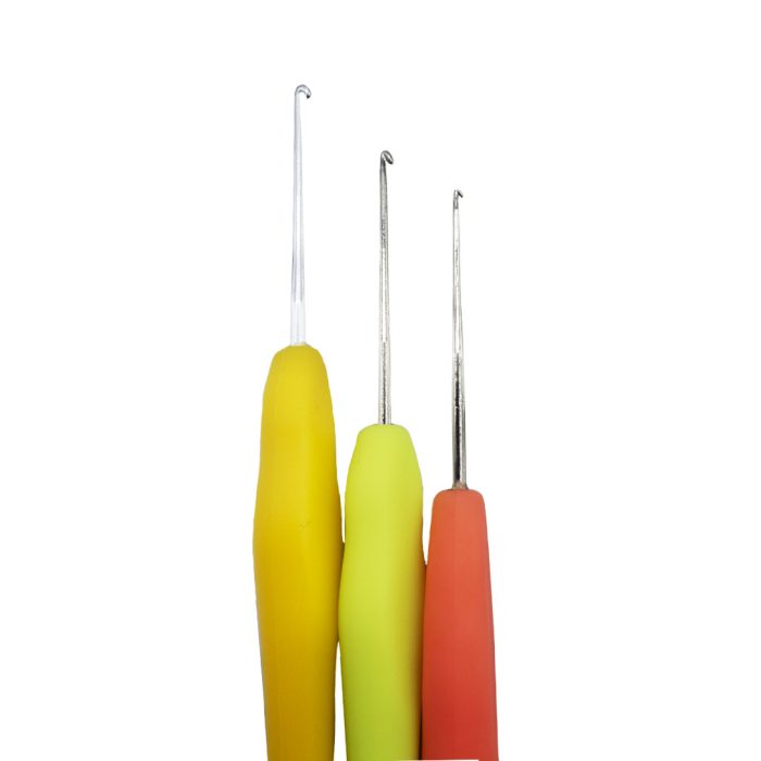 pack de 3 agujas de ganchillo para mechas de la marca vivalinda.
